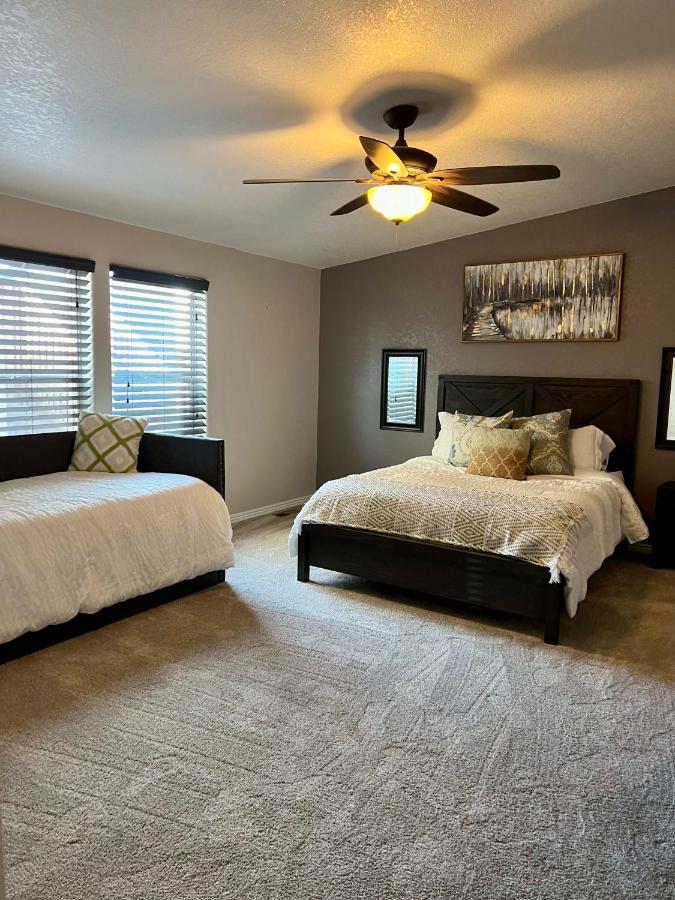 Parker Strip Pool House With Game Room! Dış mekan fotoğraf